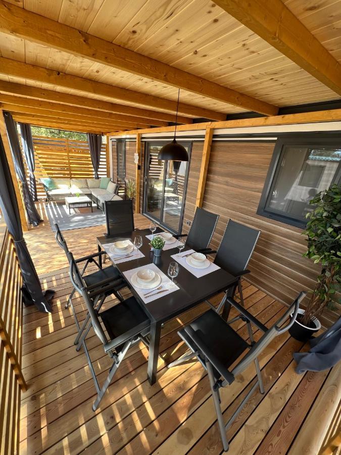 Mobile Home La Vida Biograd Na Moru Exteriör bild